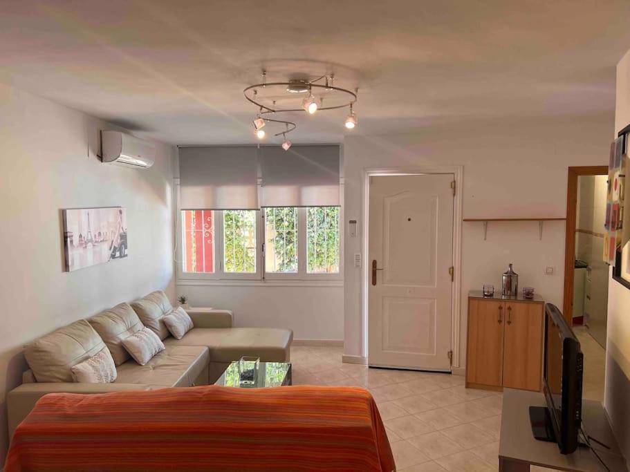 Bungalow In Calpe - Swimming Pool And Tennis Court Extérieur photo